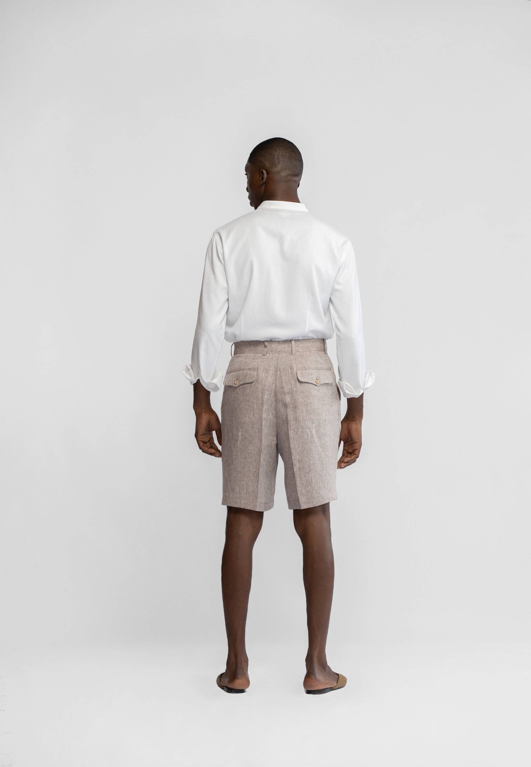 Tailored linen short