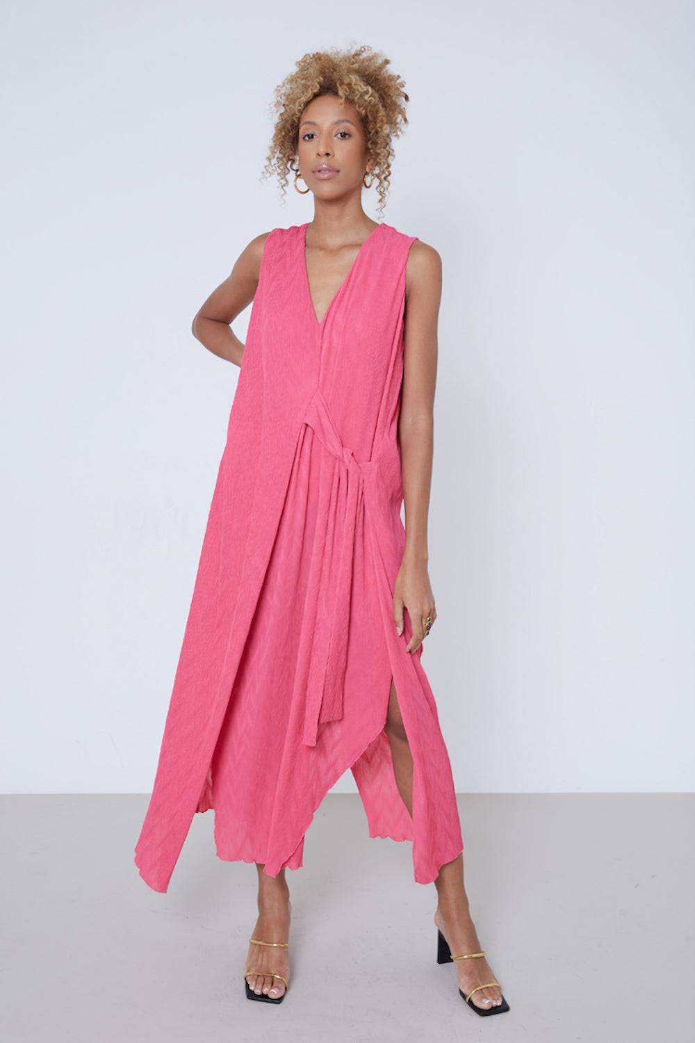 origins dresses Heavy Velvet Fabric Off-White Sharara Suit For Reception Party main image 0
